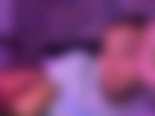 xoxgoldie's Live Sex Cam Show