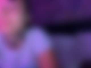 xoxgoldie's Live Sex Cam Show