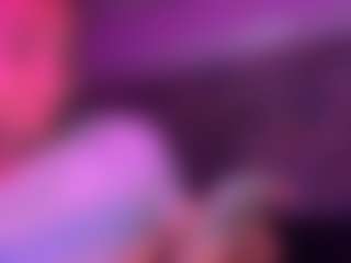 xoxgoldie's Live Sex Cam Show