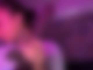 xoxgoldie's Live Sex Cam Show