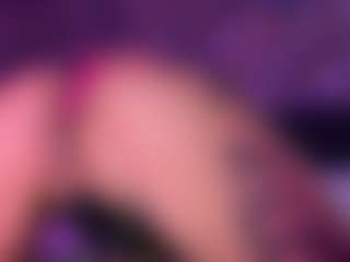 xoxgoldie's Live Sex Cam Show