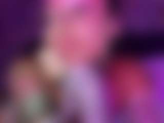 xoxgoldie's Live Sex Cam Show