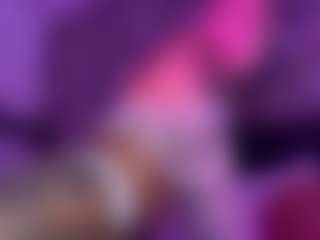 xoxgoldie's Live Sex Cam Show