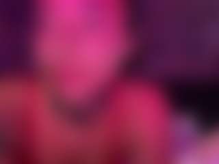 xoxgoldie's Live Sex Cam Show