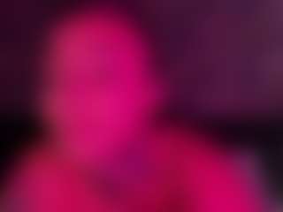 xoxgoldie's Live Sex Cam Show