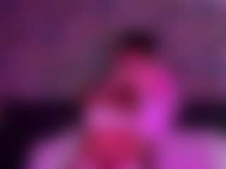 Live cam show with xoxgoldie - Freak on Camming Site