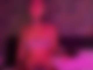 Live cam show with xoxgoldie - Shaved Pussy Lovense on Milfs Live