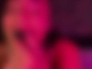 xoxgoldie's Live Sex Cam Show