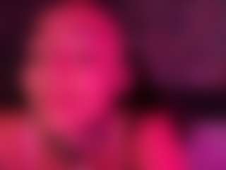 xoxgoldie's Live Sex Cam Show
