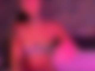 xoxgoldie's Live Sex Cam Show