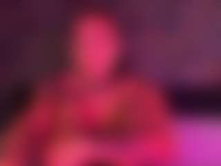 xoxgoldie's Live Sex Cam Show