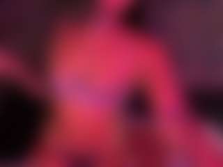 xoxgoldie's Live Sex Cam Show