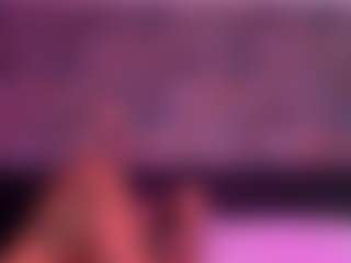 xoxgoldie's Live Sex Cam Show