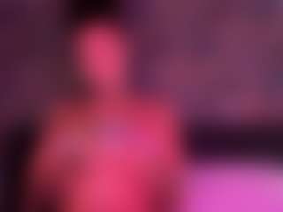 xoxgoldie's Live Sex Cam Show