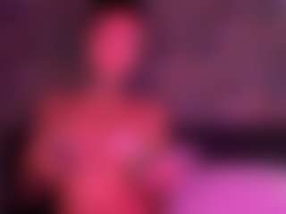 xoxgoldie's Live Sex Cam Show
