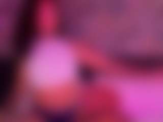xoxgoldie's Live Sex Cam Show