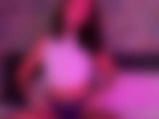 xoxgoldie's Live Sex Cam Show