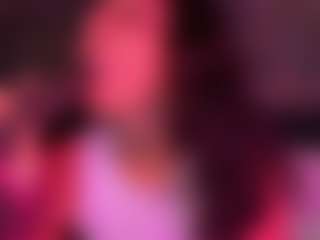 xoxgoldie's Live Sex Cam Show