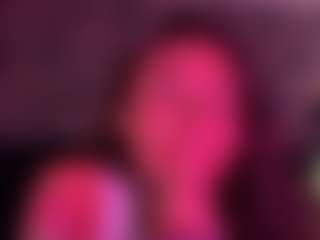 xoxgoldie's Live Sex Cam Show