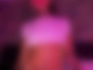 Live cam show with xoxgoldie - Sexwebcam Teen (18+) on CamwithHer