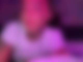 xoxgoldie's Live Sex Cam Show