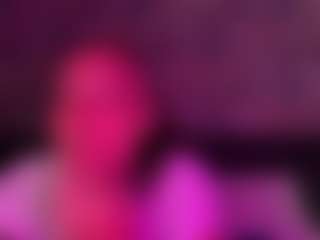 xoxgoldie's Live Sex Cam Show