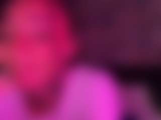 xoxgoldie's Live Sex Cam Show
