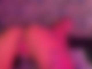 xoxgoldie's Live Sex Cam Show