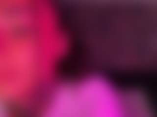 xoxgoldie's Live Sex Cam Show