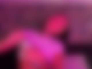 xoxgoldie's Live Sex Cam Show