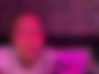 xoxgoldie's Live Sex Cam Show