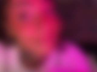 xoxgoldie's Live Sex Cam Show