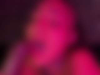 xoxgoldie's Live Sex Cam Show