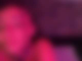 Live cam show with xoxgoldie - Fantasy on CamClone