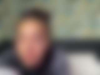 xoxgoldie's Live Sex Cam Show