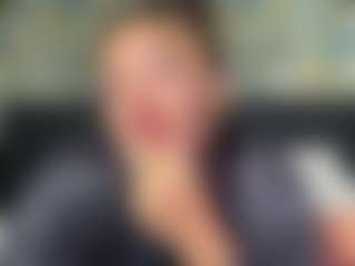 xoxgoldie's Live Sex Cam Show