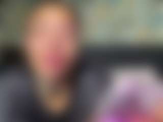xoxgoldie's Live Sex Cam Show