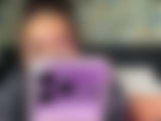 xoxgoldie's Live Sex Cam Show
