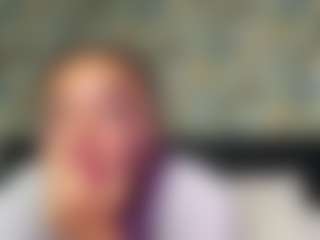 xoxgoldie's Live Sex Cam Show