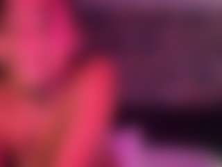 xoxgoldie's Live Sex Cam Show