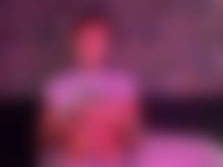 xoxgoldie's Live Sex Cam Show