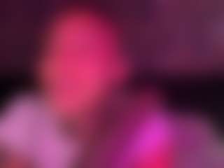 xoxgoldie's Live Sex Cam Show