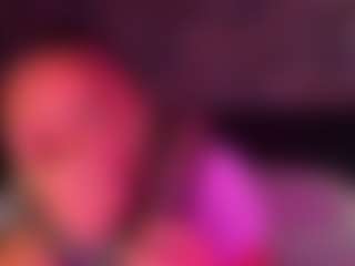 xoxgoldie's Live Sex Cam Show