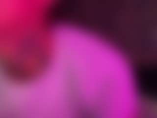 xoxgoldie's Live Sex Cam Show