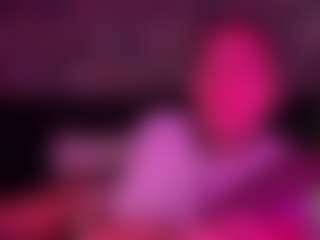 xoxgoldie's Live Sex Cam Show