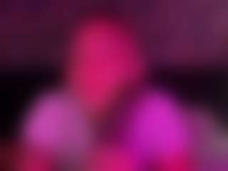Live cam show with xoxgoldie - Bedroom on Livezox