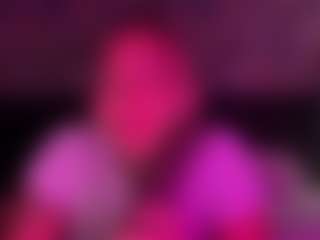 xoxgoldie's Live Sex Cam Show