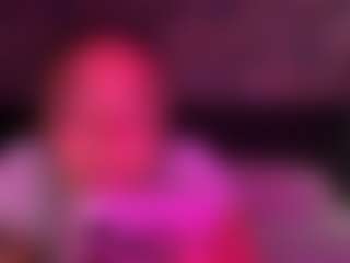 xoxgoldie's Live Sex Cam Show