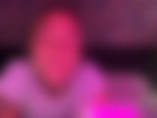 xoxgoldie's Live Sex Cam Show