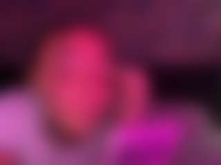 xoxgoldie's Live Sex Cam Show